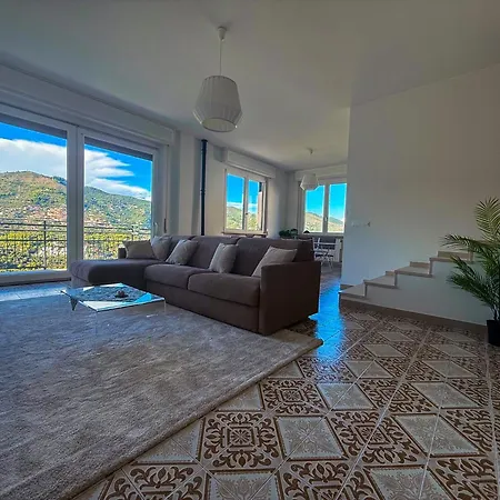 Appartement Terrazza Gallinara - Sea View Alassio